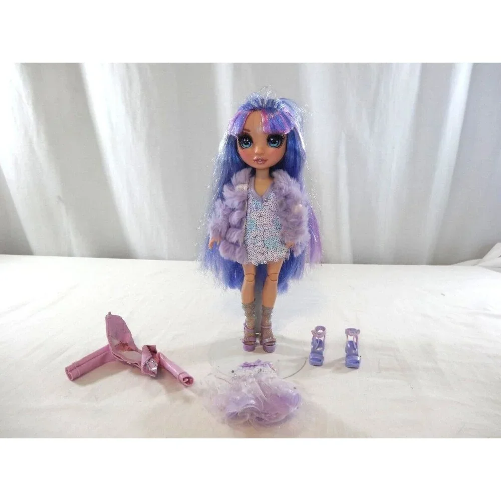 Rainbow High Cheer VIOLET WILLOW Purple Fashion‎ Doll